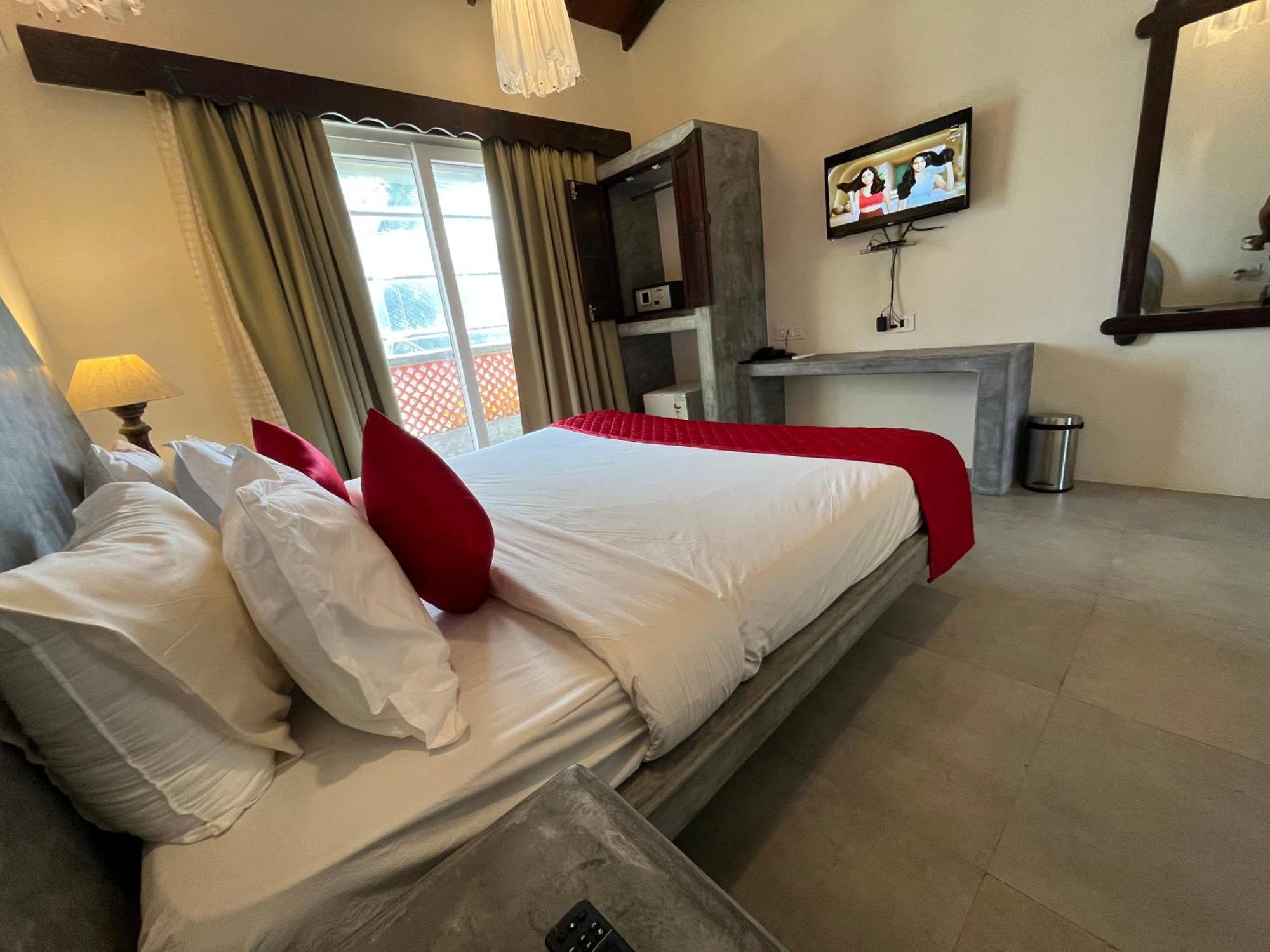 Tattvam On The Beach - Retreat And Spa 阿姆波尔 外观 照片